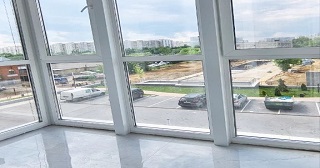 Панорамное остекление балкона Сорочинск цена от 11 тыс. руб. м/п.